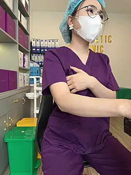 secretly_masturbating 网络视讯表演