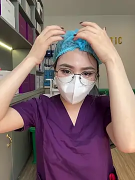 secretly_masturbating webcam show