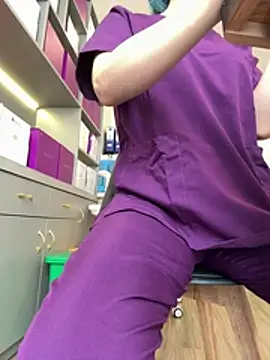 Show de secretly_masturbating na webcam