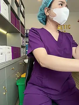 Show de secretly_masturbating na webcam