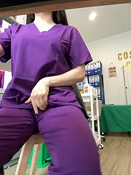 عرض كام secretly_masturbating