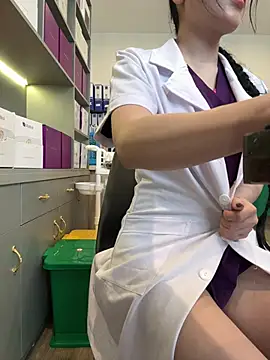secretly_masturbating: διαδικτυακό σόου στην κάμερα