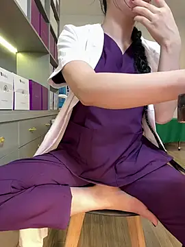 secretly_masturbating Show Webcam