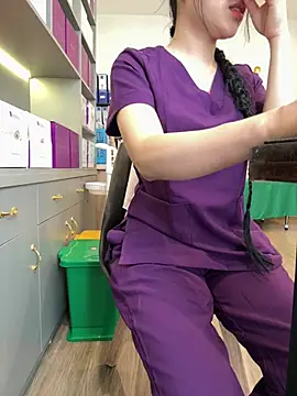 secretly_masturbating 网络视讯表演