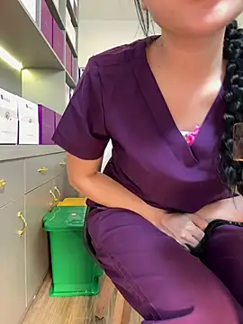 secretly_masturbating's Webcam Show