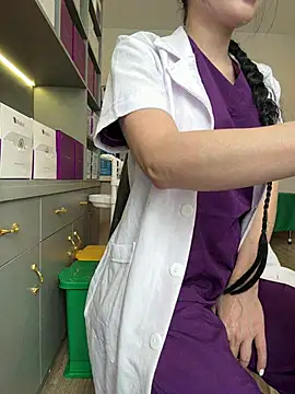 secretly_masturbating 在線直播表演