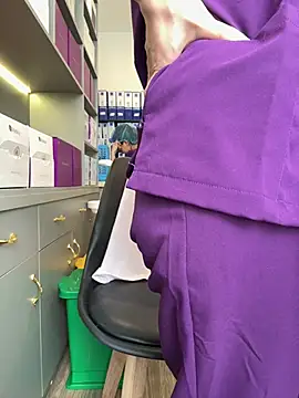 Webkamerová show secretly_masturbating