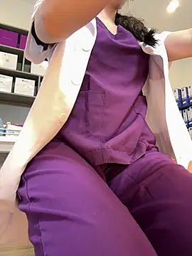 secretly_masturbating 在線直播表 演