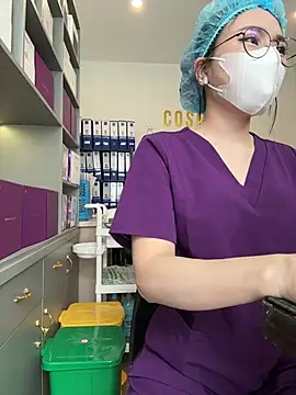secretly_masturbating Show Webcam