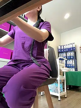 secretly_masturbating webcam show
