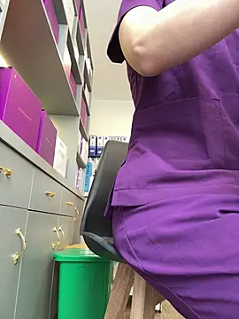 secretly_masturbating Шоу с уебкамера