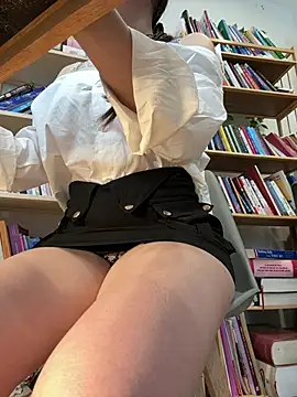 Show de secretly_masturbating na webcam
