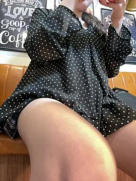 secretly_masturbating 웹캠 쇼