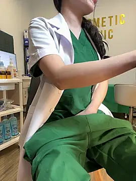 secretly_masturbating ওয়েবক্যাম শো
