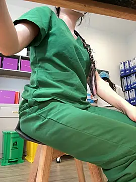 secretly_masturbating 网络视讯表演