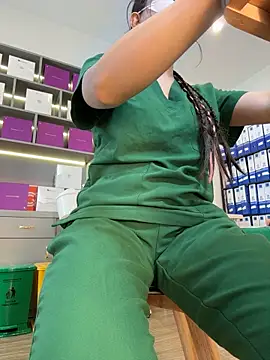 secretly_masturbating Webcam Show
