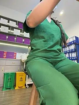 secretly_masturbating ওয়েবক্যাম শো