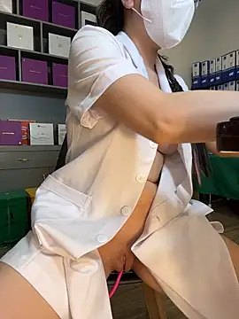 secretly_masturbating 网络视讯表演