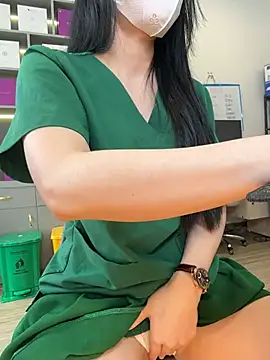 Show de secretly_masturbating na webcam