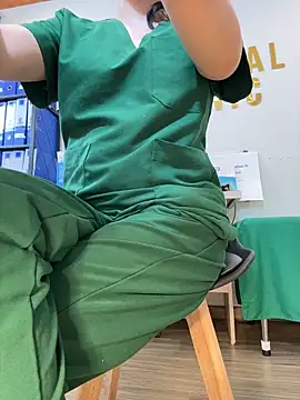 public_orgasm Adlı Modelin Web Kamerası Şovu
