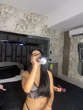 Show de April_Addams69 na webcam