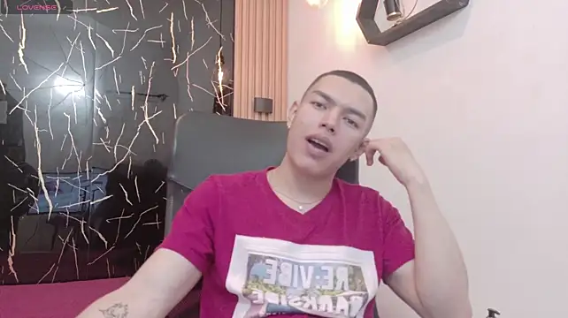 Turjan_Sultan Webcam-Show