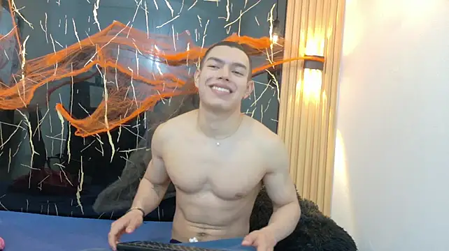 Show modela Turjan_Sultan na web-kameri