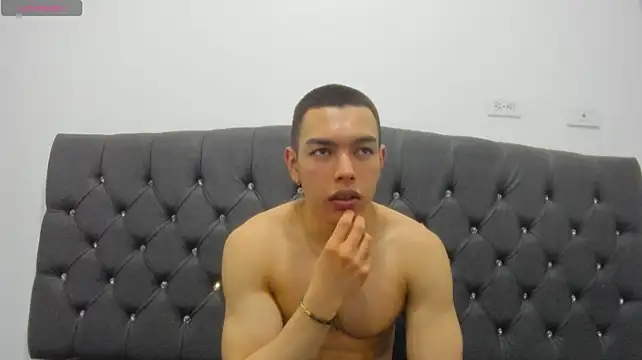 Webkamerová show Turjan_Sultan
