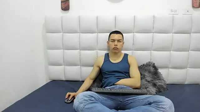 Turjan_Sultan's Webcam Show