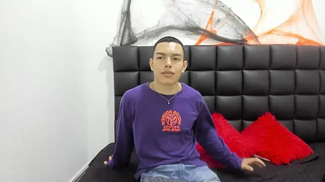 Turjan_Sultan Webcam-Show