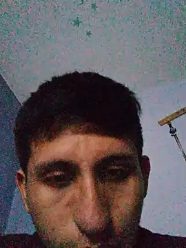 Show modela SimaitoHot na web-kameri