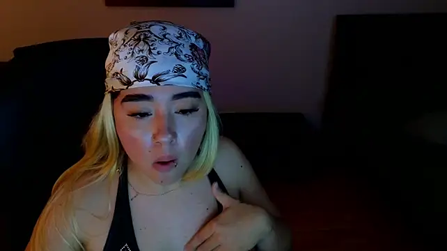 Show de lilmisscloud na webcam