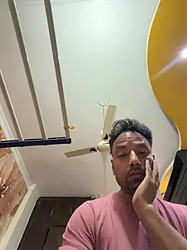 הופעת וובקאם של dipank1235