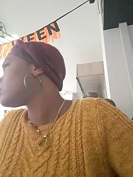 Chat XXX en directo de Ciel-damour