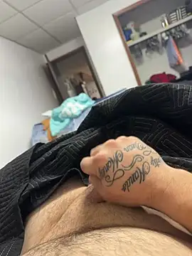 hunter7215's Webcam Show