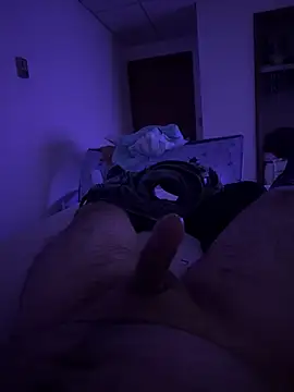 hunter7215 Show in webcam