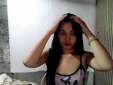 Hornydoll_69 Webcam show