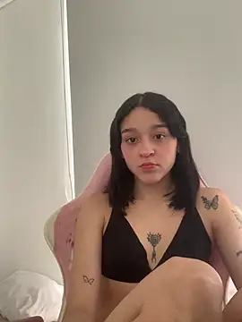 aleja__lux's Webcam Show