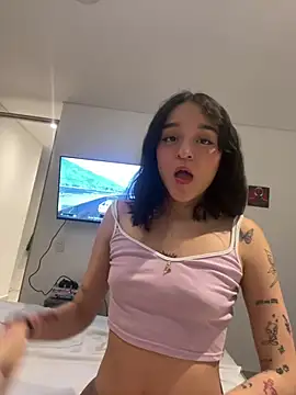 aleja__lux Show in webcam