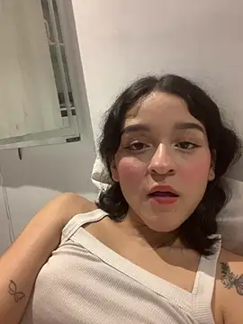 aleja__lux Webcam show