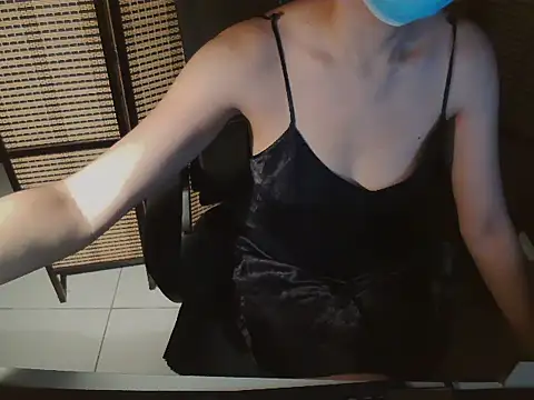 دردشة hiddenXcandy الجنسية المباشرة