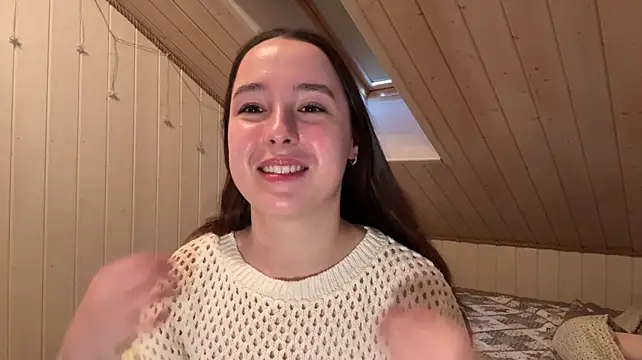 CapriceDinola Show in webcam