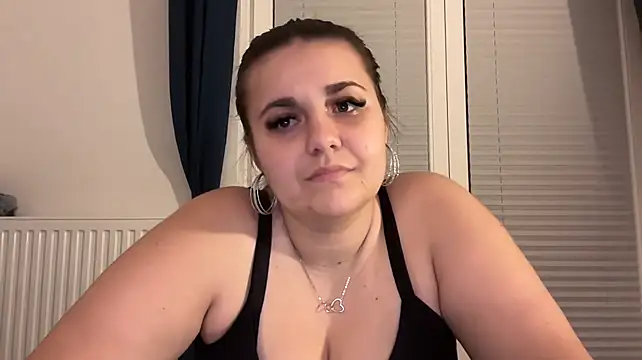 SandyFlowers Chat XXX live