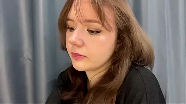 Chat +18 de kseniyatemia ao vivo