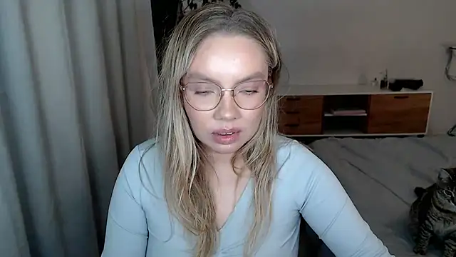 PolinaBraun's Live XXX Chat