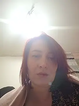 Arin-in Live XXX-Chat