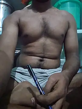 Show modela Wyldman_69 na web-kameri