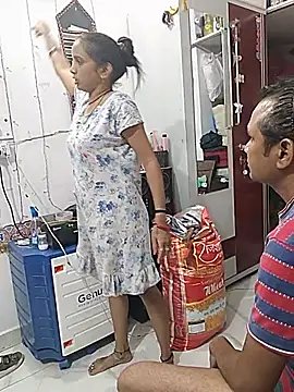 Priya_couple1 ওয়েবক্যাম শো