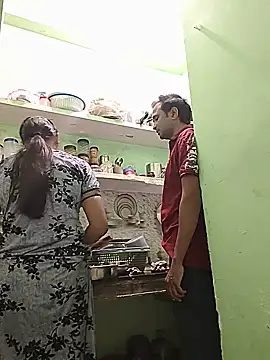 Priya_couple1 – Kamerová šou