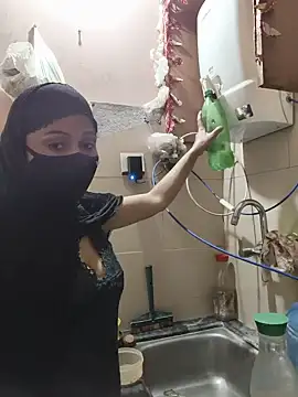 Hot_Saraa04 Obrolan Langsung XXX